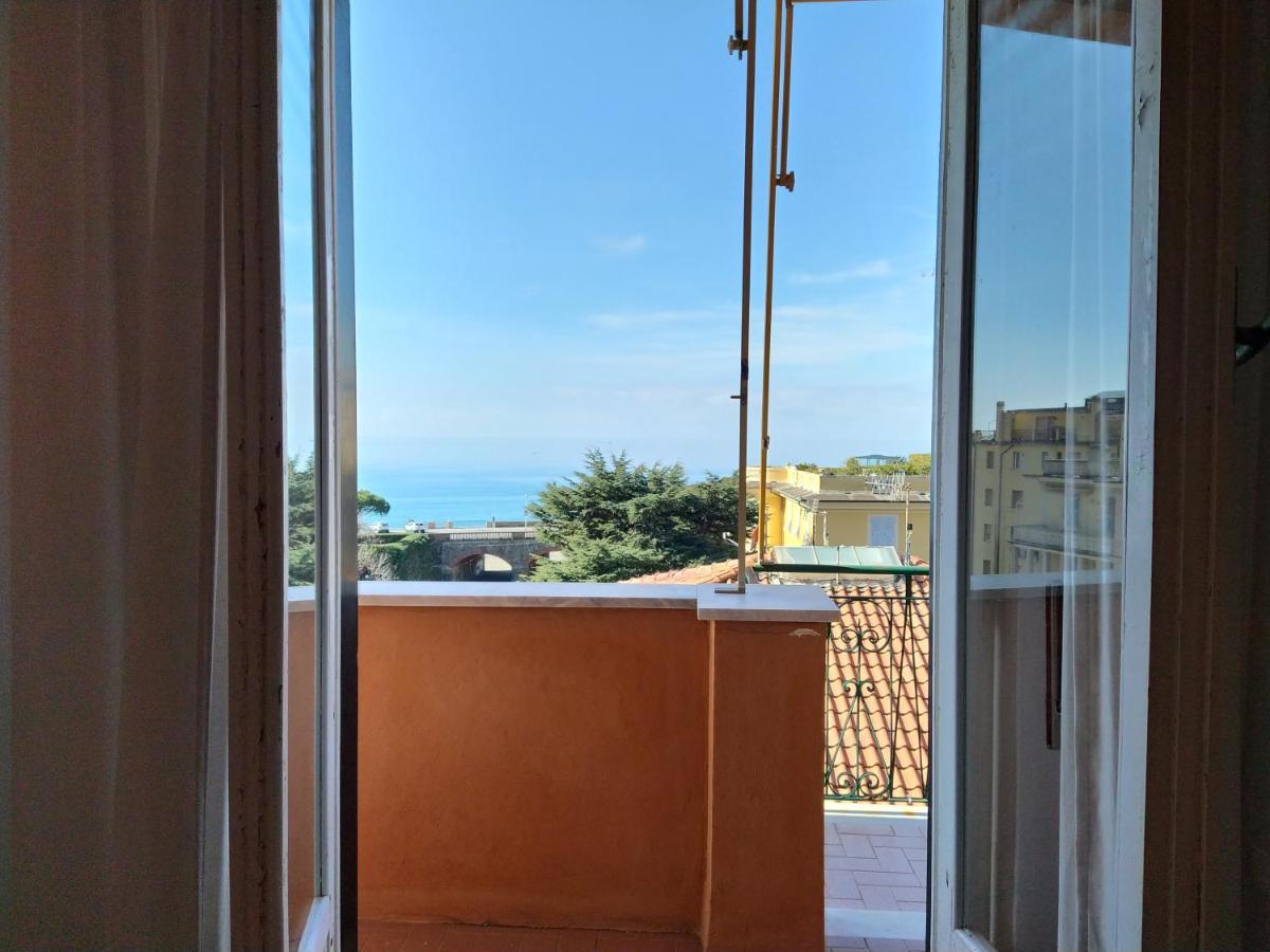 Bianca House Sea View Διαμέρισμα Λεβάντο Εξωτερικό φωτογραφία