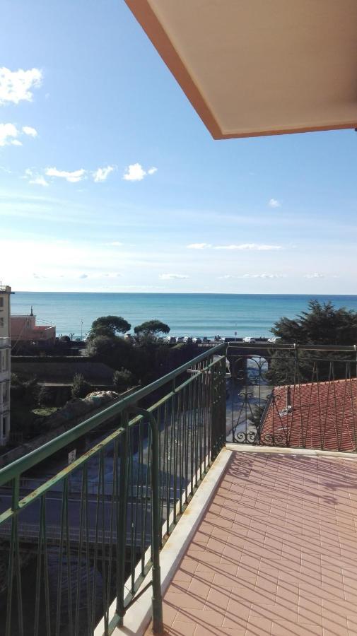 Bianca House Sea View Διαμέρισμα Λεβάντο Εξωτερικό φωτογραφία